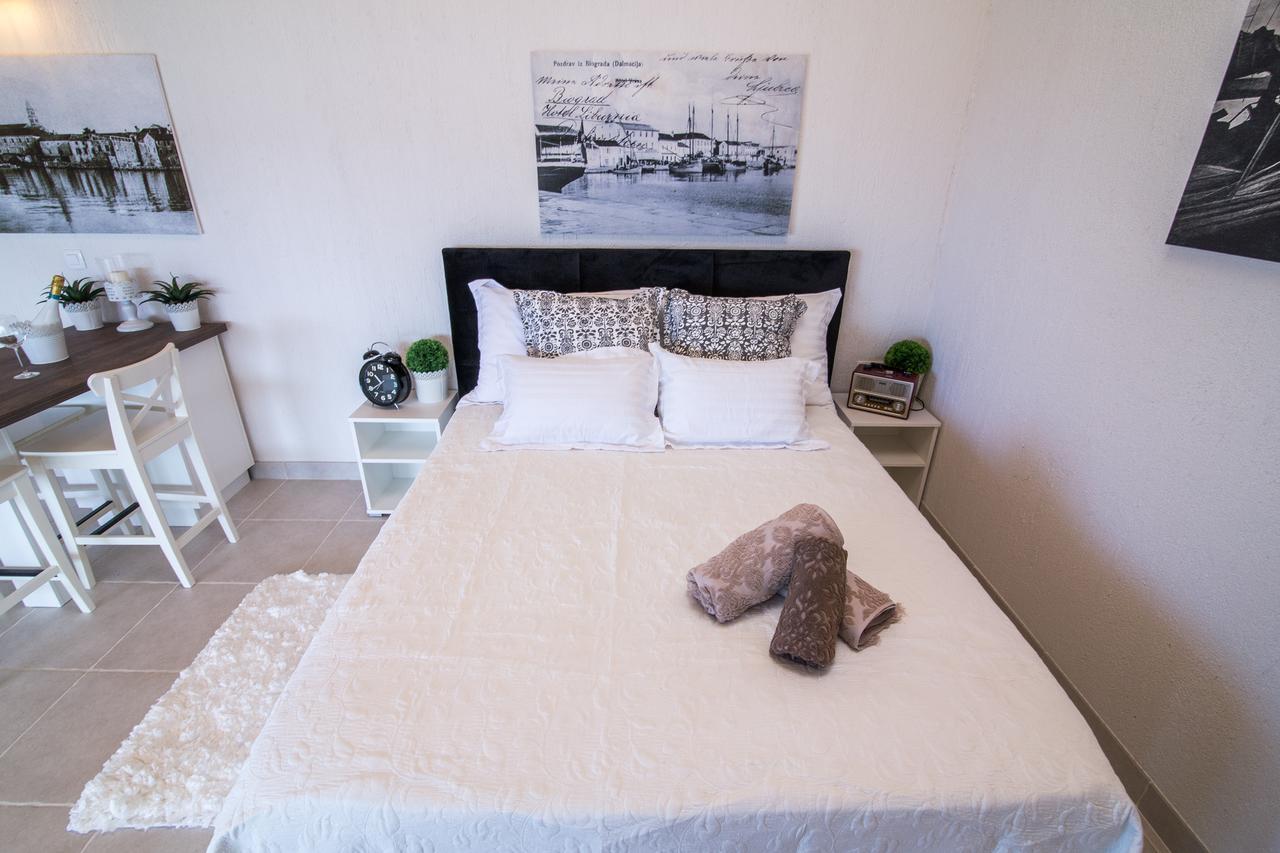 Estate Villa Duo Biograd Na Moru Eksteriør bilde